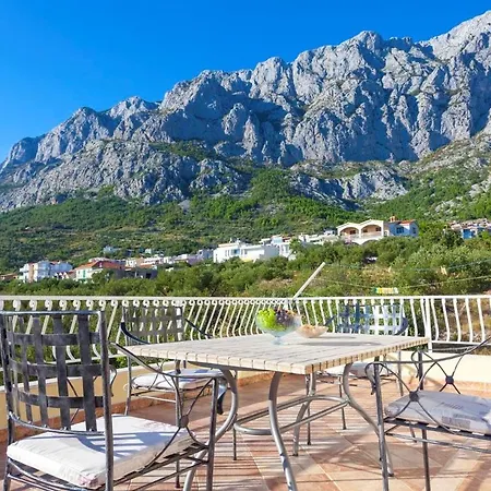 Dario In Makarska, Private Pool Vila