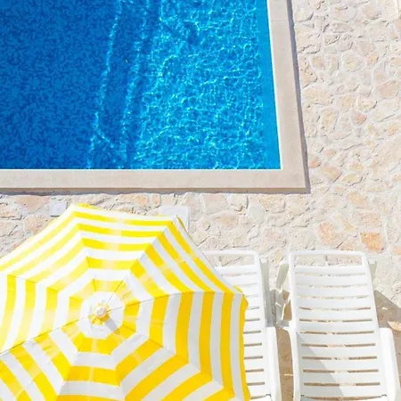 Dario In Makarska, Private Pool Vila Makarská